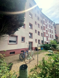 VERMIETET! Großzügige 1-Zimmerwohnung mit extra Wohnküche und Balkon – Top Lage Sachsenhausen