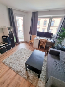 VERMIETET! Großzügige 1-Zimmerwohnung mit extra Wohnküche und Balkon – Top Lage Sachsenhausen