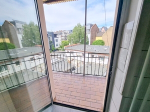 VERMIETET! Mitten in Bornheim! Sonnige 4 Zimmerwohnung mit Balkon -direkt auf der Berger Straße