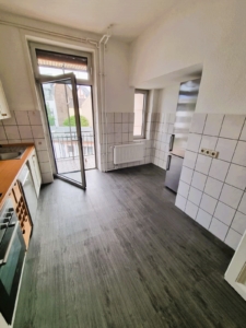 VERMIETET! Mitten in Bornheim! Sonnige 4 Zimmerwohnung mit Balkon -direkt auf der Berger Straße