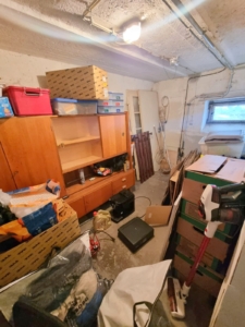 VERMIETET! Gemütliche, sonnige 2 Zimmerwohnung mit Balkon und Wohnküche- ruhig in Preungesheim