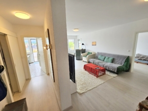 VERMIETET! TopTaunusblick! Sonnige 2 Zimmer Terrassenwohnung inkl. Einbauküche in Bad Homburg