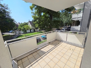 VERKAUFT! Das eigene zu Hause oder auch als Kapitalanlage! Sonnige + gemütliche 2-3 Zimmer mit Südbalkon in Offenbach