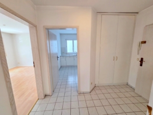 VERKAUFT! Das eigene zu Hause oder auch als Kapitalanlage! Sonnige + gemütliche 2-3 Zimmer mit Südbalkon in Offenbach