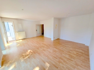 VERKAUFT! Das eigene zu Hause oder auch als Kapitalanlage! Sonnige + gemütliche 2-3 Zimmer mit Südbalkon in Offenbach