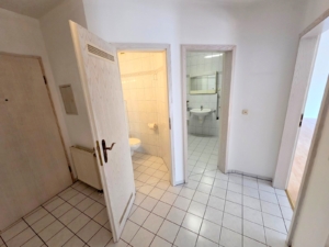 VERKAUFT! Das eigene zu Hause oder auch als Kapitalanlage! Sonnige + gemütliche 2-3 Zimmer mit Südbalkon in Offenbach