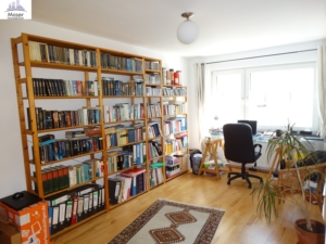 VERMIETET! Top Nordendlage! Auch WG- geeignet! Sonnige 3 Zimmer mit großem Südbalkon inkl. EBK + KFZ-Stellplatz möglich