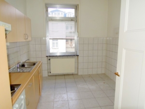VERMIETET! Altbaucharme! Große 1- Zimmerwohnung mit Wohnküche + Wohndiele – ruhig und zentral in Rödelheim