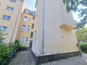 VERMIETET! Sonnige 3 Zimmer Altbauwohnung mit neuem Bad (2023) – ruhig + zentral in Heddernheim