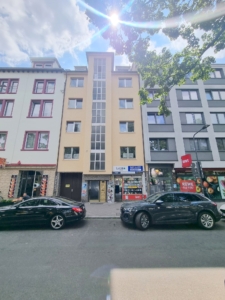 VERMIETET! Sonnige, gemütliche 3-Zimmerwohnung mit Balkon – Gallusviertel