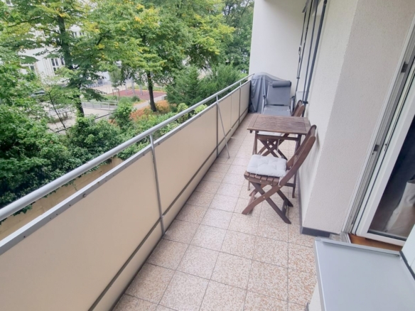VERMIETET! Top Nordendlage! Auch WG- geeignet! Sonnige 3 Zimmer mit großem Südbalkon inkl. EBK + KFZ-Stellplatz möglich