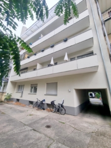 VERMIETET! Top Nordendlage! Auch WG- geeignet! Sonnige 3 Zimmer mit großem Südbalkon inkl. EBK + KFZ-Stellplatz möglich