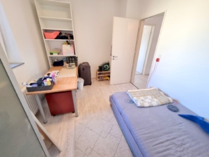 VERMIETET! Sonnig +Schick: 4- Zimmer Wohnung mit Balkon + 2 Bäder – nahe Fußgängerzone