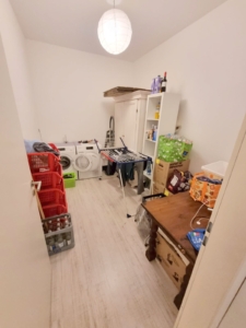 VERMIETET! Ideal für Familie oder auch WG! Top neu saniert in 2015! 4 Zimmer + 2 Bäder – zentral in Langen