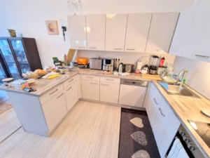 VERMIETET! Ideal für Familie oder auch WG! Top neu saniert in 2015! 4 Zimmer + 2 Bäder – zentral in Langen