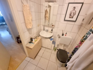 VERMIETET! Großzügige, sonnige 2 Zimmerwohnung mit Wohnküche und Balkon – Bornheim Grenze Ostend