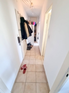 VERMIETET! Großzügige 1-Zimmerwohnung mit extra Wohnküche und Balkon – Top Lage Sachsenhausen