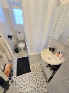 VERMIETET! Gemütliche 3 Zimmerwohnung mit großem Balkon und Wohnküche – direkt gegenüber dem Klinikum OF