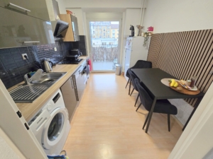 VERMIETET! Gemütliche 3 Zimmerwohnung mit großem Balkon und Wohnküche – direkt gegenüber dem Klinikum OF