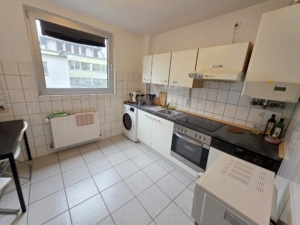 VERMIETET! Großzügige 2 Zimmerwohnung mit Wintergarten – im Gutleutviertel