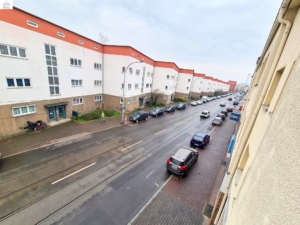 VERMIETET! Viel Platz für die Familie oder auch WG – 4 Zimmerwohnung zentral in Niederrad