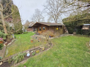 Freistehendes Einfamilienhaus mit großem Garten + Garage+ Gartenhaus – Bruchköbel-Niederissigheim