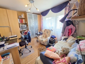 Freistehendes Einfamilienhaus mit großem Garten + Garage+ Gartenhaus – Bruchköbel-Niederissigheim