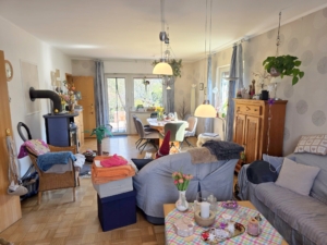 Freistehendes Einfamilienhaus mit großem Garten + Garage+ Gartenhaus – Bruchköbel-Niederissigheim
