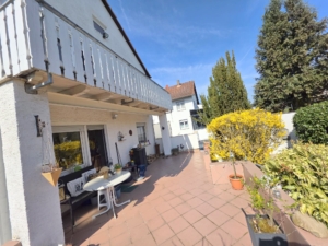 Freistehendes Einfamilienhaus mit großem Garten + Garage+ Gartenhaus – Bruchköbel-Niederissigheim