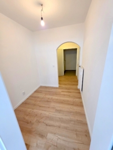 VERMIETET! Erstbezug nach Komplett-Sanierung! Großzügige 1-Zimmer Wohnung  – mitten in der Offenbacher Fußgängerzone