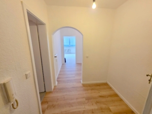 VERMIETET! Erstbezug nach Komplett-Sanierung! Großzügige 1-Zimmer Wohnung  – mitten in der Offenbacher Fußgängerzone