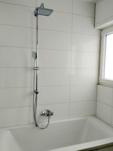 VERMIETET! Gemütliche, sonnige 3 Zimmerwohnung mit Wintergarten und Freisitz- Offenbach-Biber