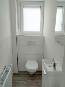 VERMIETET! Gemütliche, sonnige 3 Zimmerwohnung mit Wintergarten und Freisitz- Offenbach-Biber