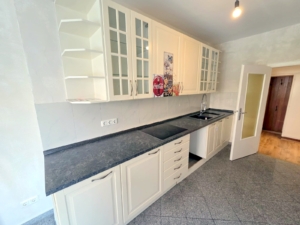 Kapitalanleger oder Eigennutzer aufgepasst! Großzügige 5-Zimmer Eigentums-Wohnung inkl. Einbauküche und mit Gartenanteil + KFZ-Stellplatz – zentral in Obertshausen