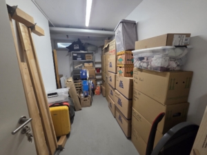 VERMIETET! Schicke 4 Zimmer Dachgeschosswohnung + 2 Balkone + 2 Bäder + Fußbodenheizung -ruhig + zentral in Rödelheim