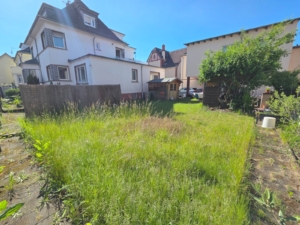 Kapitalanleger oder Eigennutzer aufgepasst! Großzügige 5-Zimmer Eigentums-Wohnung inkl. Einbauküche und mit Gartenanteil + KFZ-Stellplatz – zentral in Obertshausen