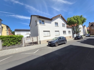 VERMIETET! Ruhige + gepflegte 2 Zimmerwohnung mit kleinem Balkon – Offenbach- Bieber