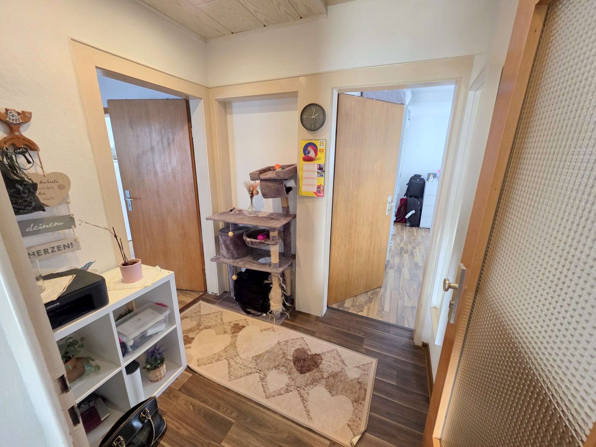 COME IN! VERMIETET! Ruhige + gepflegte 2 Zimmerwohnung mit kleinem Balkon – Offenbach- Bieber