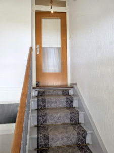 VERMIETET! Ruhige + gepflegte 2 Zimmerwohnung mit kleinem Balkon – Offenbach- Bieber