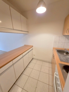 VERMIETET! Großzügige 1-Zimmer Wohnung für 1 Person – mitten in der Offenbacher Fußgängerzone