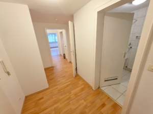 VERMIETET! Großzügige 1-Zimmer Wohnung für 1 Person – mitten in der Offenbacher Fußgängerzone