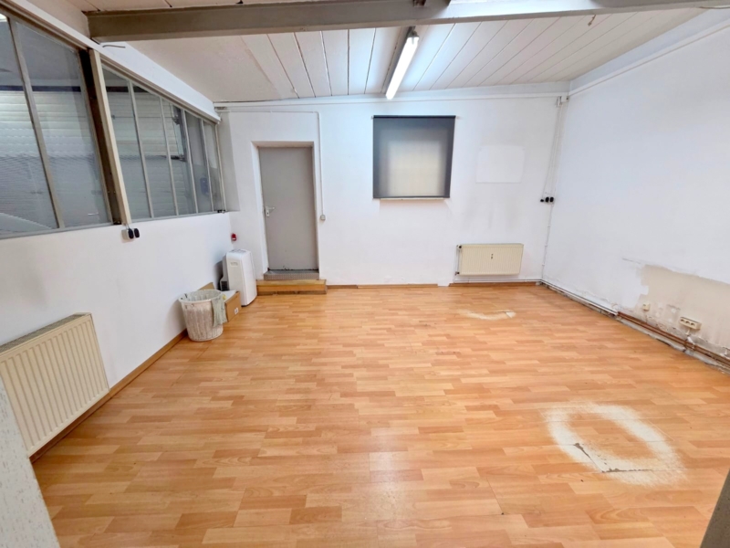 Lagerhalle mit Bürofläche mit hervorragender Anbindung – zentral nahe Kaiserleikreisel in Offenbach