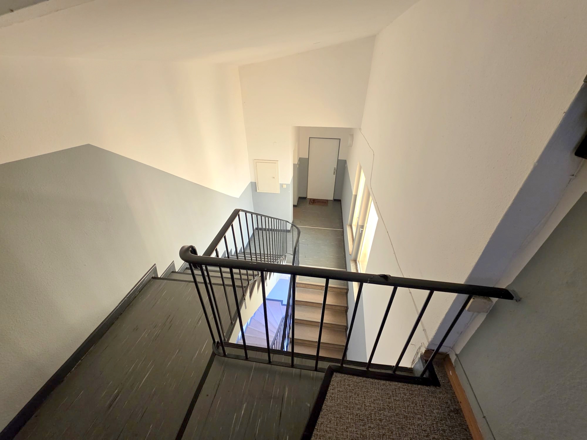 Blick ins Treppenhaus