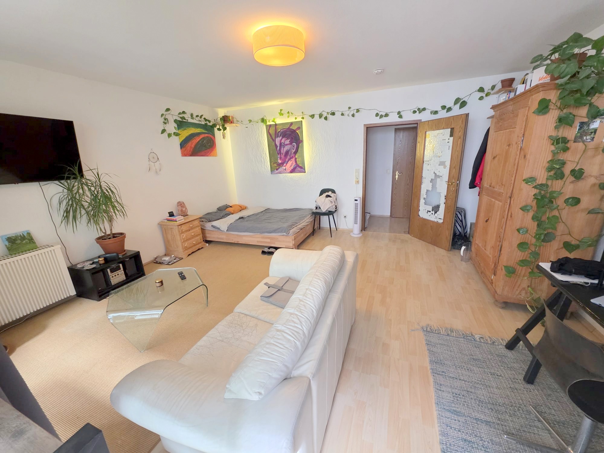 Sonnige 2 Zimmerwohnung mit Wohnküche + großem Balkon – Bornheim Grenze Ostend