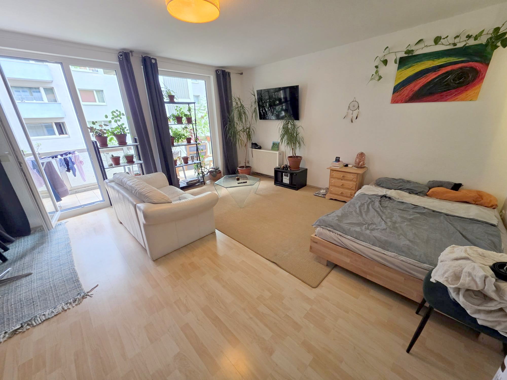 Sonnige 2 Zimmerwohnung mit Wohnküche + großem Balkon – Bornheim Grenze Ostend