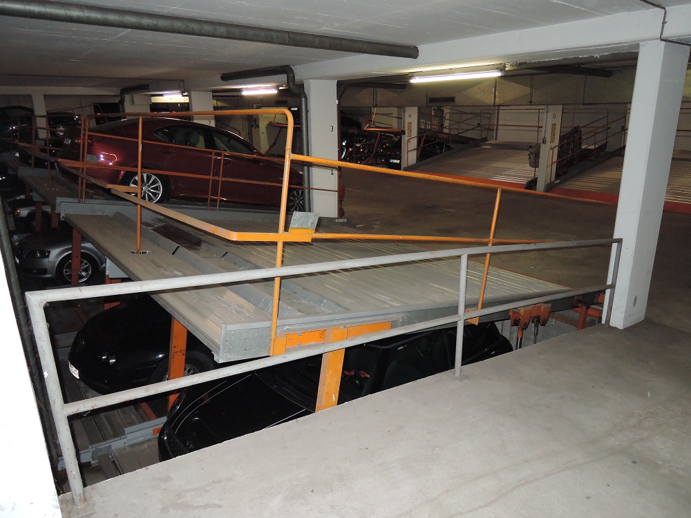 Riesen Sonnenterrasse! Große 2 Zimmerwohnung inkl. EBK + KFZ TG Platz- Top Nordendlage am Oederweg