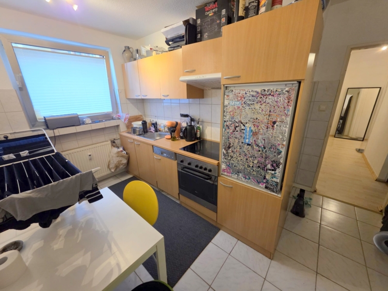 Großzügige sonnige 2 Zimmerwohnung mit Südbalkon + Einbauküche + PKW Platz möglich – nahe Berger Straße – Bornheim Mitte