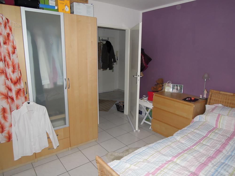 Bestlage Bornheim! Kleine gemütliche 2 Zimmer DG-Wohnung mit 2 Balkonen direkt auf Berger Straße