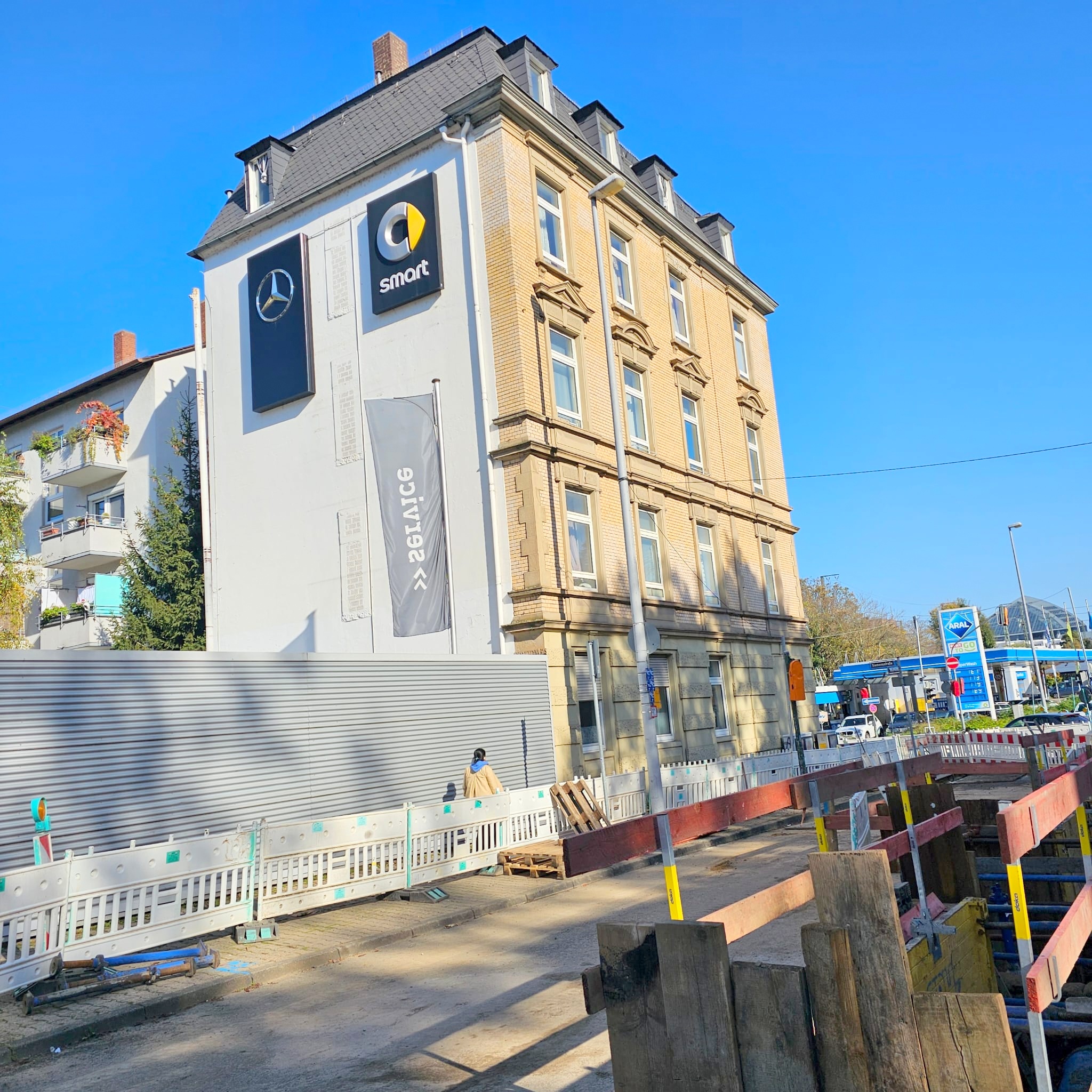 Gemütliche große 1 Zimmer Altbauwohnung mit Wohnküche – zentral in Sachsenhausen