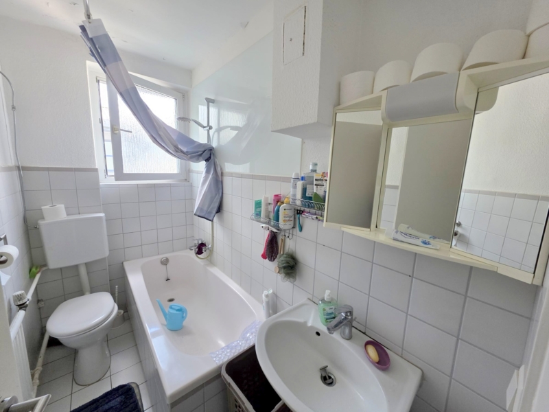 Kompakt + gemütlich: 2 Zimmerwohnung inkl. Einbauküche – zentral in Sachsenhausen